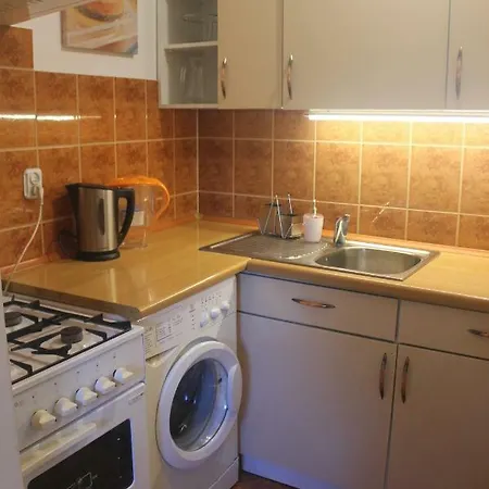 Apartament Z Ogrodem 公寓 *